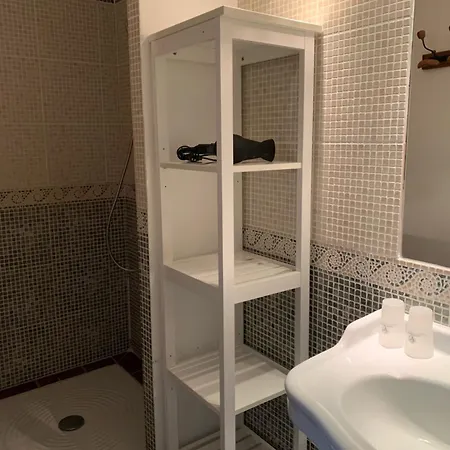 Ll Poulidetto Bed & Breakfast Lioux